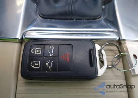 2016 Volvo S60 T5 Drive-E Premier from USA, damaged, VIN YV126MFK9G2397028